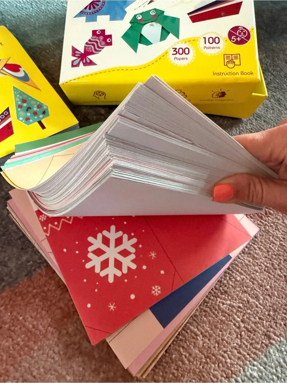 2 different Origami Paper Pack – Colorful Kids Craft Paper (Multicolor)
